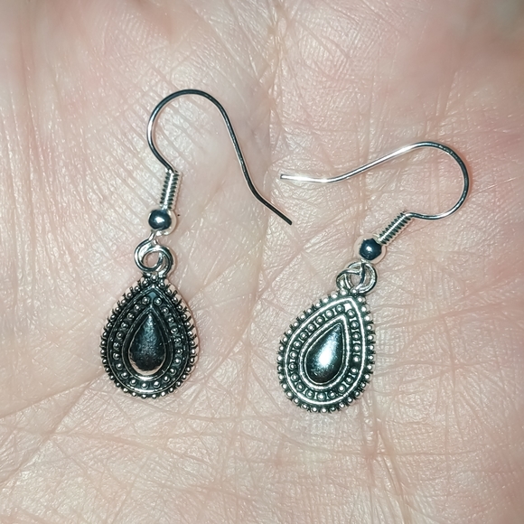 925 Sterling Silver Earrings - Picture 2 of 5